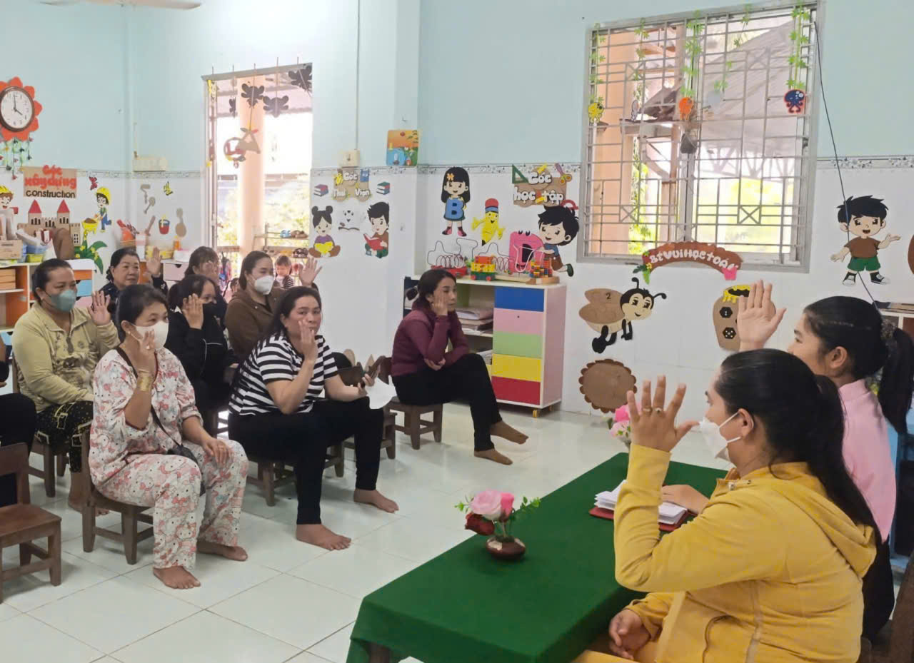 Tổ chức họp Phụ huynh lớp lần 3 năm học 2025-2026 Tổ chức họp Phụ huynh lớp lần 3 năm học 2025-2026