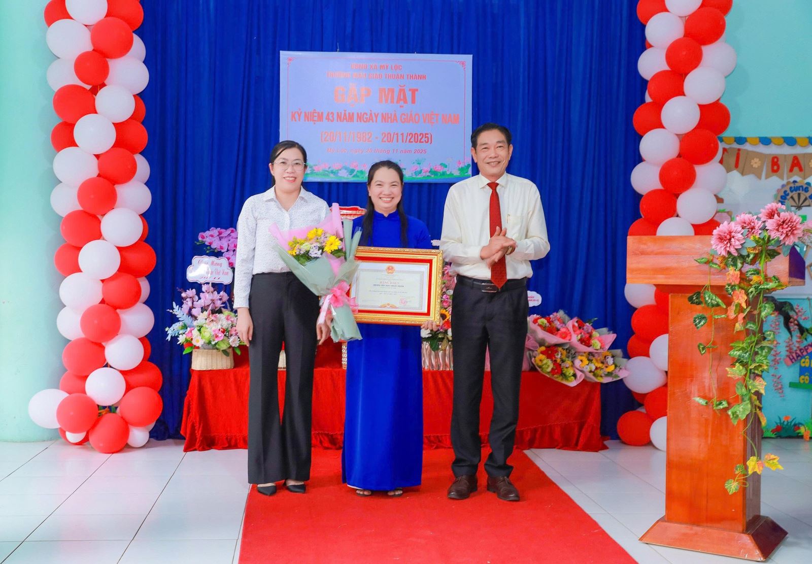 Trường Mẫu giáo Thuận Thành nhận bằng khen của Ủy ban nhân dân tỉnh Tây Ninh