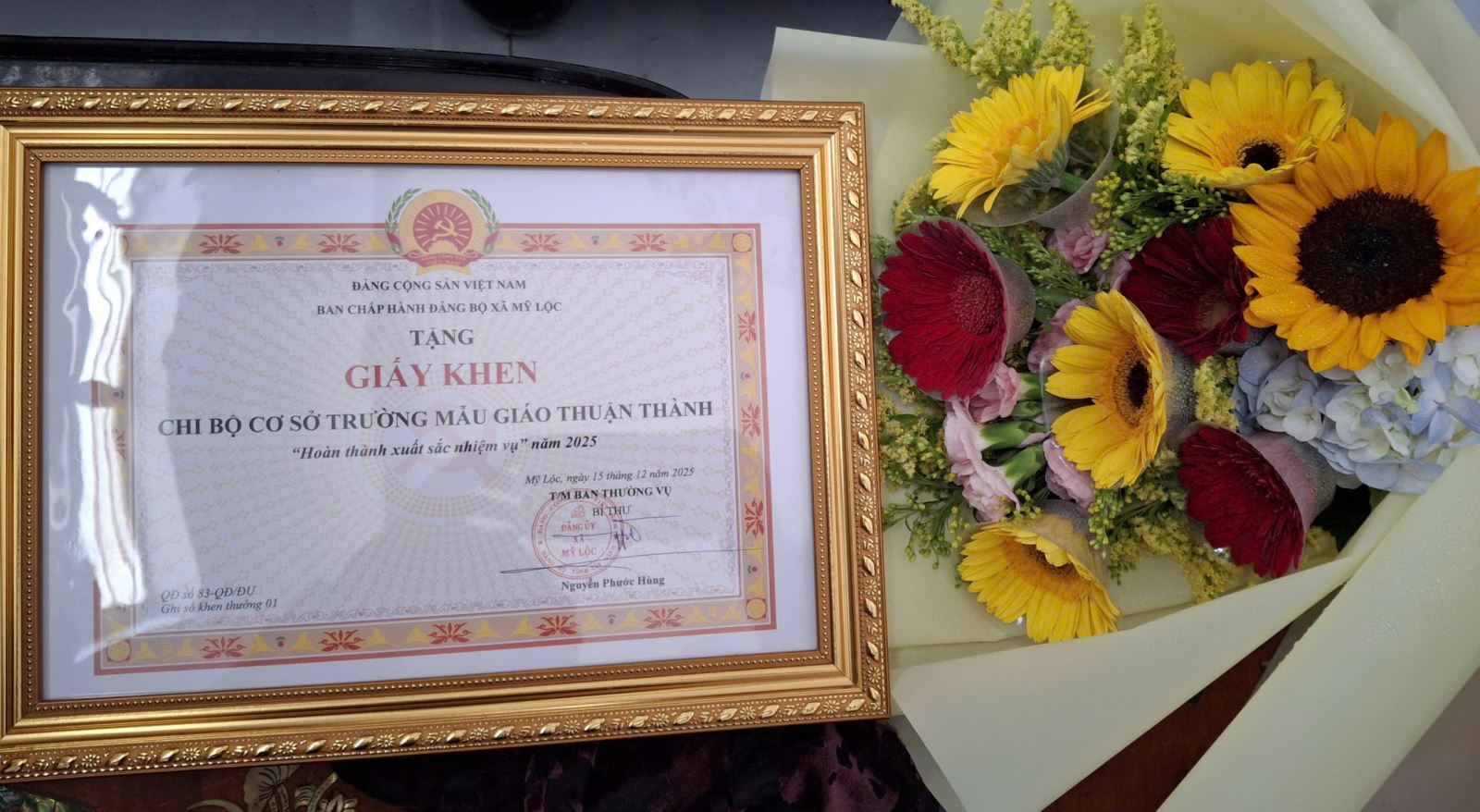 Chi bộ cơ sở Trường Mẫu giáo Thuận Thành hoàn thành xuất sắc nhiệm vụ năm 2025